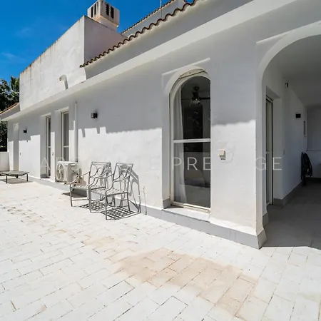 Casa Rosa * Marbella
