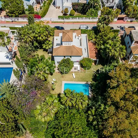 Casa Rosa Villa Marbella